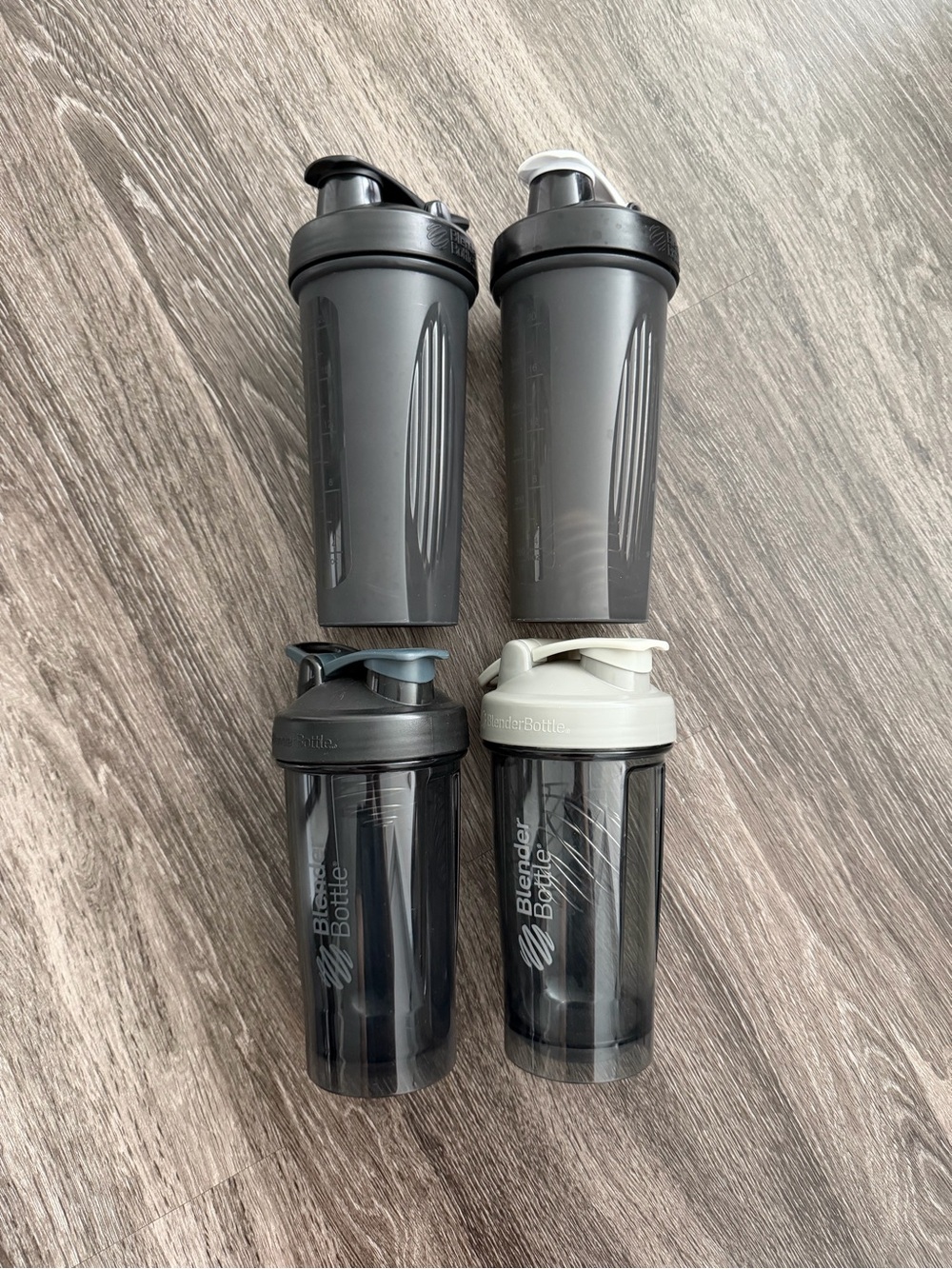 BlenderBottle Classic Shaker Cup - Gray